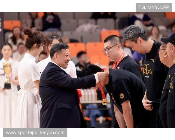 女子组决赛11月14日举行,男子组决赛11月15日上演