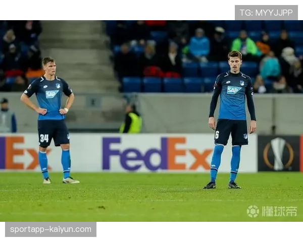 英超考虑修改换人规则提案,或将允许因“高强度压迫导致抽筋”的特殊换人 英超考虑修改换人规则提案,或将允许因“高强度压迫导致抽筋”的特殊换人